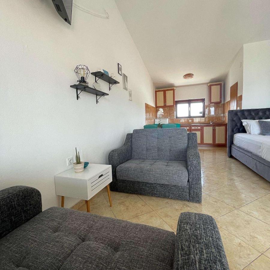 Apartments Tara Ulcinj Buitenkant foto