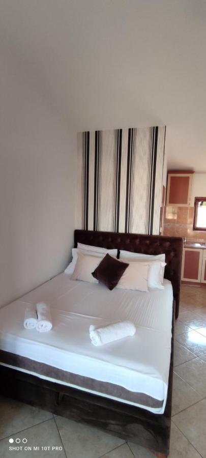 Apartments Tara Ulcinj Buitenkant foto