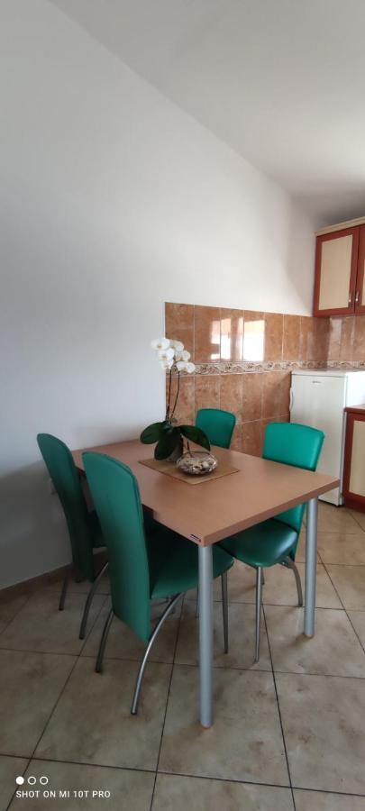 Apartments Tara Ulcinj Buitenkant foto